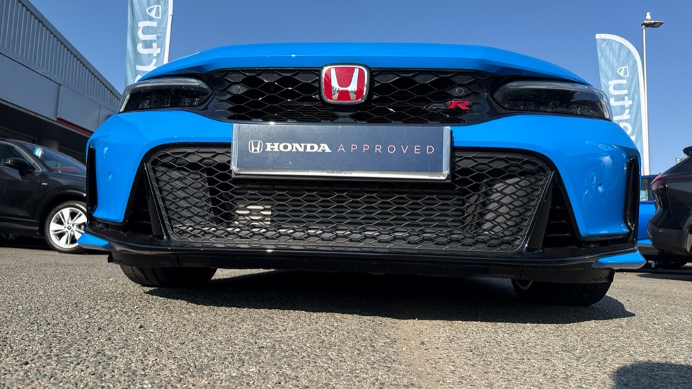Honda Civic Type R 2.0 VTEC Turbo Type R 5dr Petrol Hatchback - Image 14