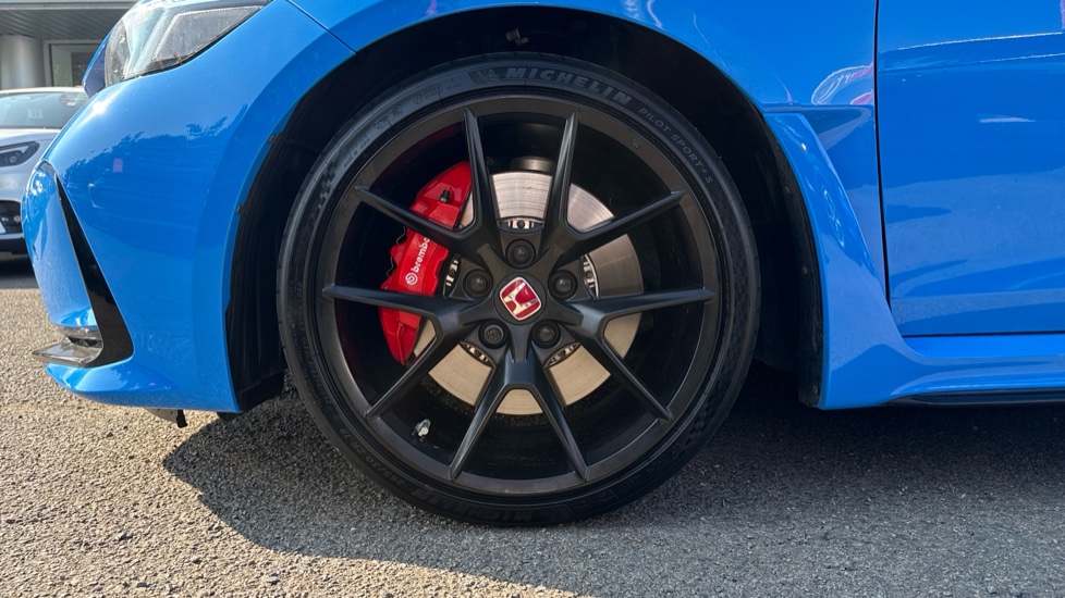 Honda Civic Type R 2.0 VTEC Turbo Type R 5dr Petrol Hatchback - Image 15