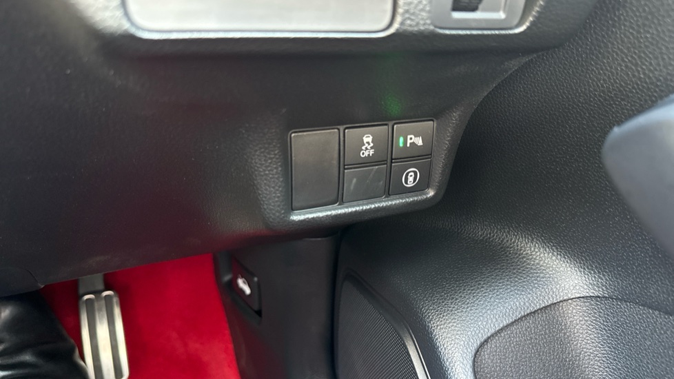 Honda Civic Type R 2.0 VTEC Turbo Type R 5dr Petrol Hatchback - Image 45
