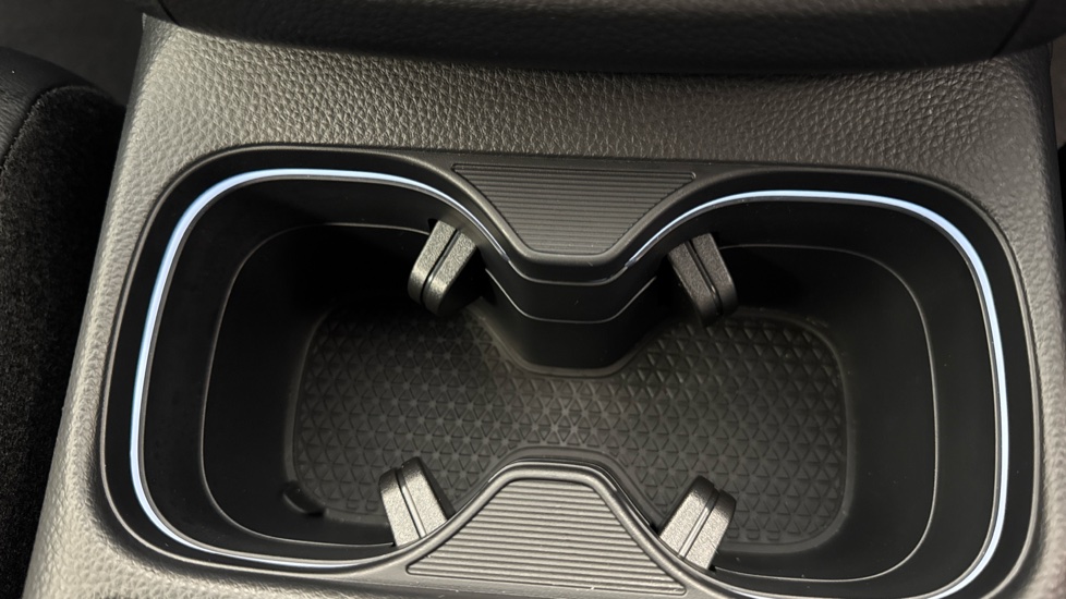 Honda CR-V 2.0 ePHEV Advance Tech 5dr eCVT Estate - Image 14