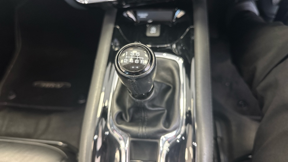 Honda HR-V 1.6 i-DTEC EX 5dr Diesel Hatchback - Image 22