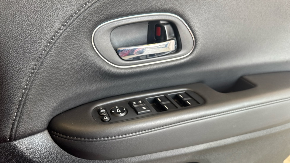 Honda HR-V 1.6 i-DTEC EX 5dr Diesel Hatchback - Image 29
