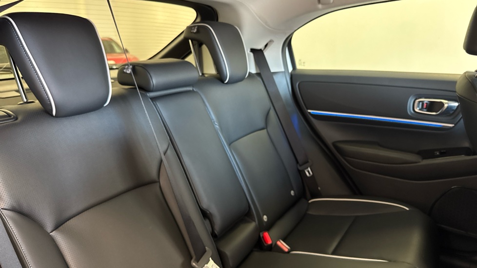 Honda E Ny1 150kW Elegance 69kWh 5dr Auto Electric Hatchback - Image 8