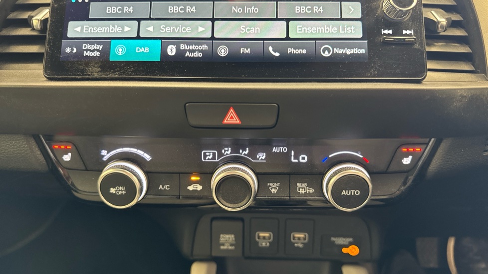 Honda Jazz 1.5 i-MMD Hybrid EX 5dr eCVT Hybrid Hatchback - Image 14