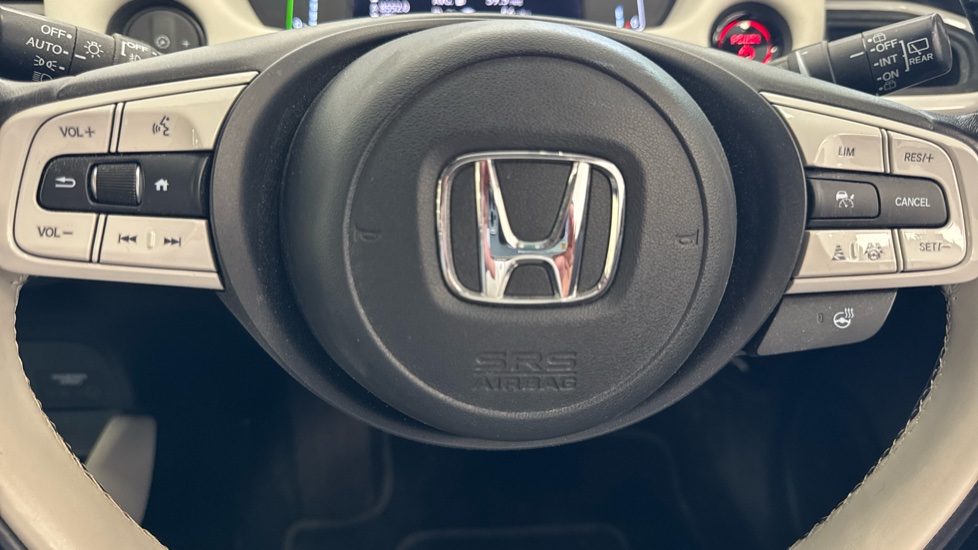 Honda Jazz 1.5 i-MMD Hybrid EX 5dr eCVT Hybrid Hatchback - Image 17
