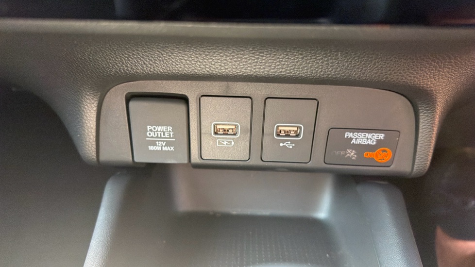 Honda Jazz 1.5 i-MMD Hybrid Advance 5dr eCVT Hybrid Hatchback - Image 24