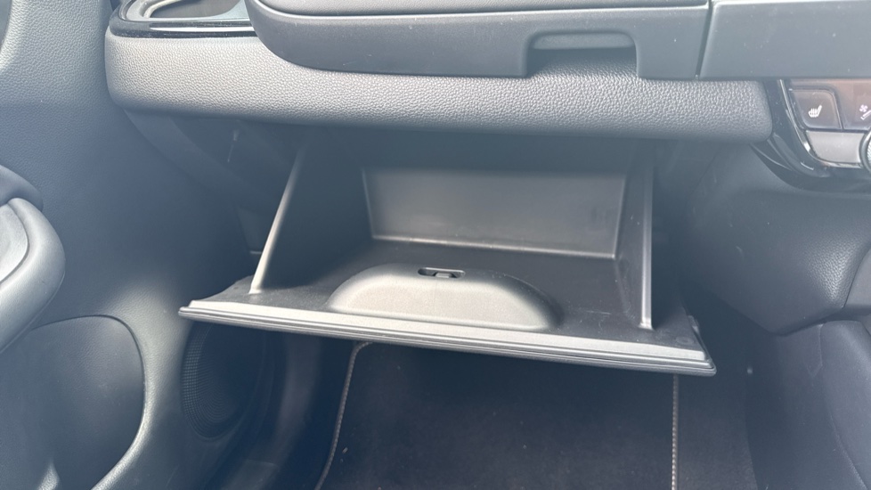 Honda Jazz 1.5 i-MMD Hybrid Crosstar Advance 5dr eCVT Hybrid Hatchback - Image 23