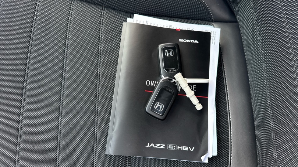 Honda Jazz 1.5 i-MMD Hybrid Crosstar Advance 5dr eCVT Hybrid Hatchback - Image 29