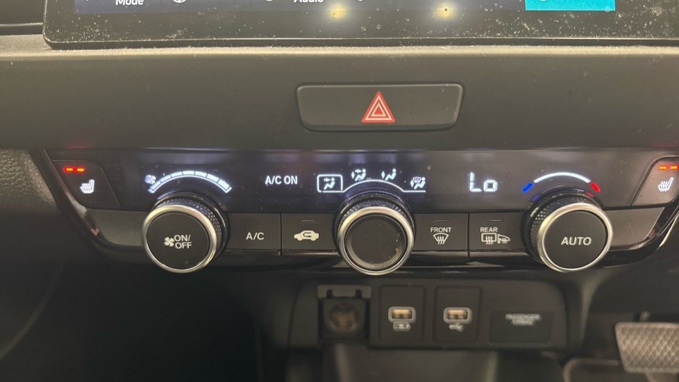Honda Jazz 1.5 i-MMD Hybrid Advance 5dr eCVT Hybrid Hatchback - Image 15