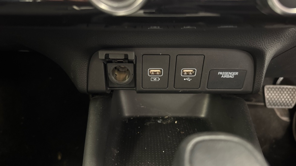 Honda Jazz 1.5 i-MMD Hybrid Advance 5dr eCVT Hybrid Hatchback - Image 16
