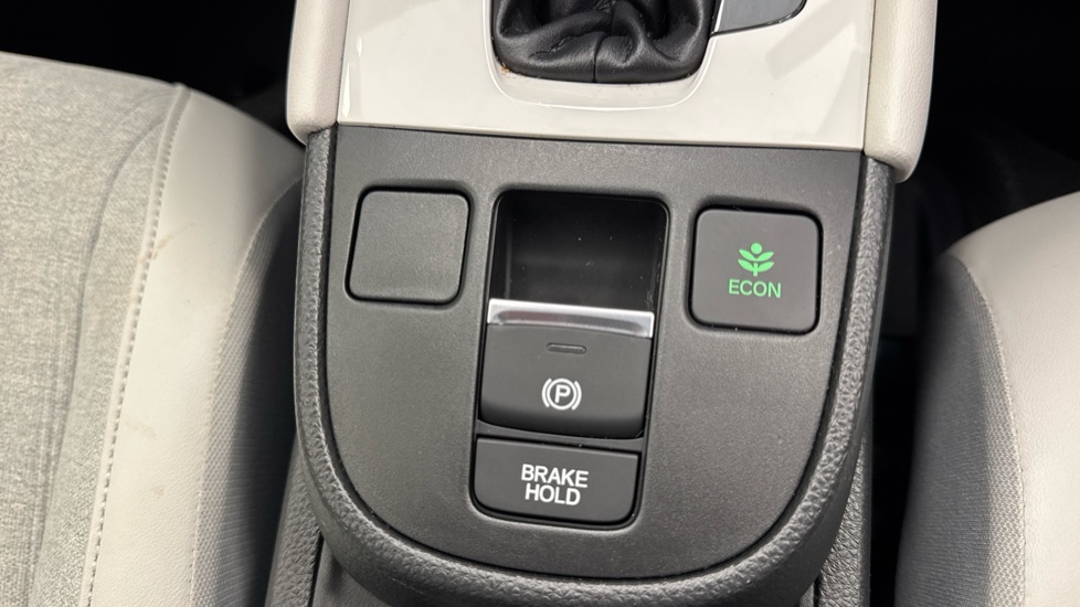 Honda Jazz 1.5 i-MMD Hybrid EX 5dr eCVT Hybrid Hatchback - Image 17