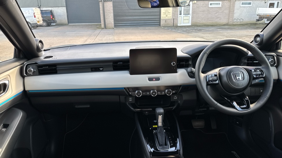 Honda HR-V 1.5 eHEV Advance Style Plus 5dr CVT Hybrid Hatchback - Image 4