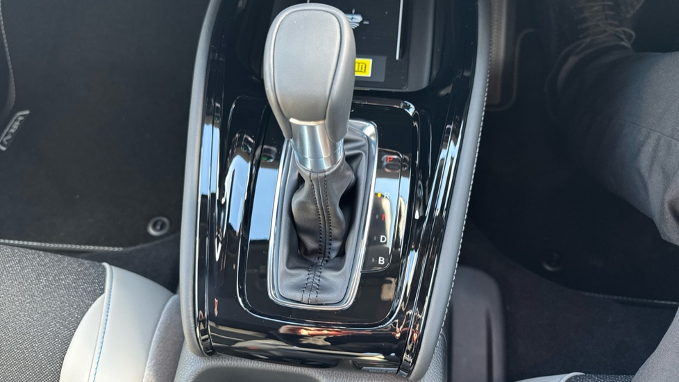 Honda HR-V 1.5 eHEV Advance Style Plus 5dr CVT Hybrid Hatchback - Image 16