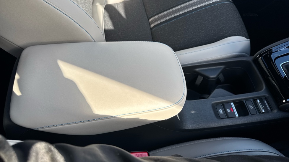 Honda HR-V 1.5 eHEV Advance Style Plus 5dr CVT Hybrid Hatchback - Image 19