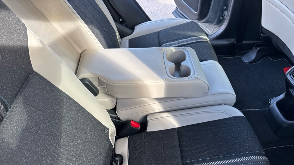 Honda HR-V 1.5 eHEV Advance Style Plus 5dr CVT Hybrid Hatchback - Image 24