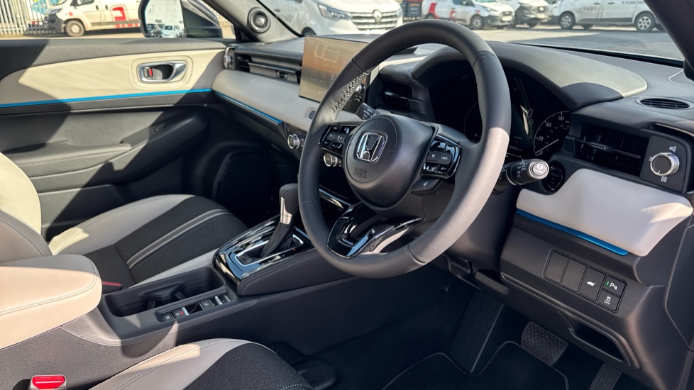 Honda HR-V 1.5 eHEV Advance Style Plus 5dr CVT Hybrid Hatchback - Image 39
