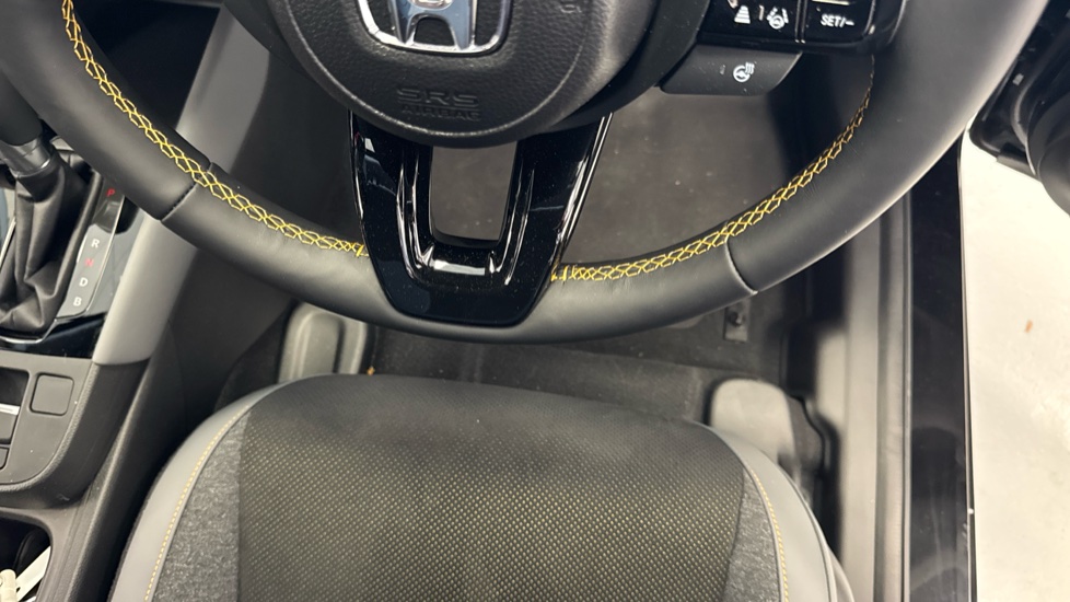 Honda Jazz 1.5 i-MMD Hybrid Advance Sport 5dr eCVT Hybrid Hatchback - Image 21