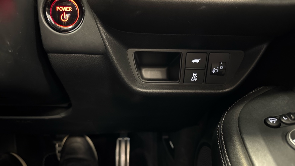 Honda Zr-V 2.0 eHEV Sport 5dr CVT Hybrid Estate - Image 19