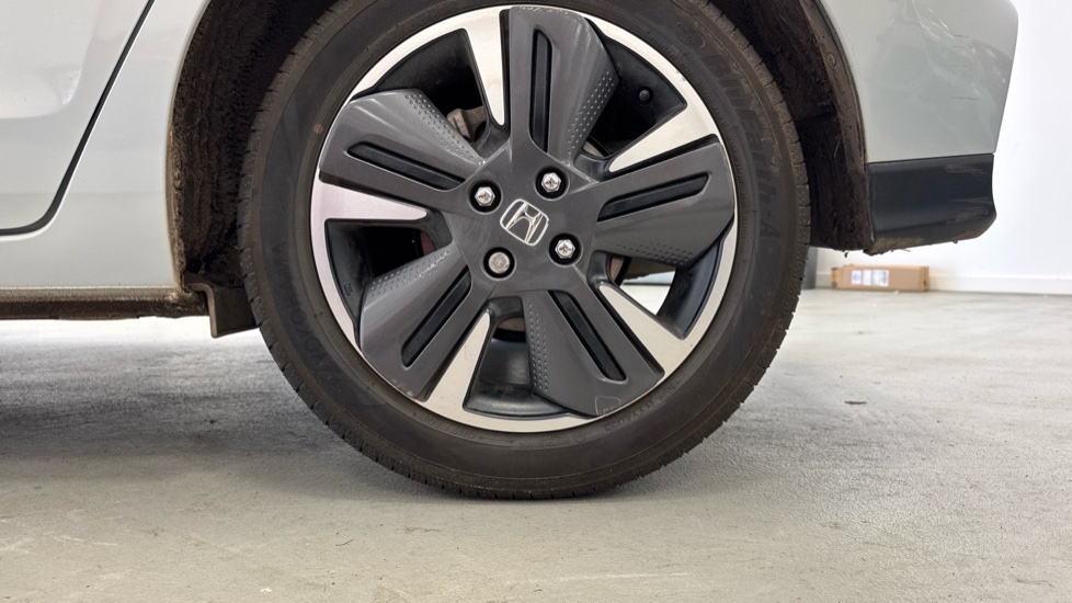 Honda Jazz 1.5 i-MMD Hybrid Advance 5dr eCVT Hybrid Hatchback - Image 9