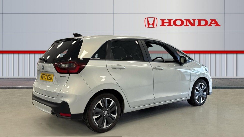 Honda Jazz 1.5 i-MMD Hybrid Advance 5dr eCVT Hybrid Hatchback - Image 12