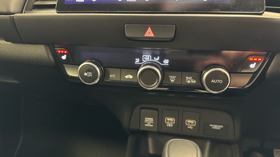 Honda Jazz 1.5 i-MMD Hybrid Advance 5dr eCVT Hybrid Hatchback - Image 13