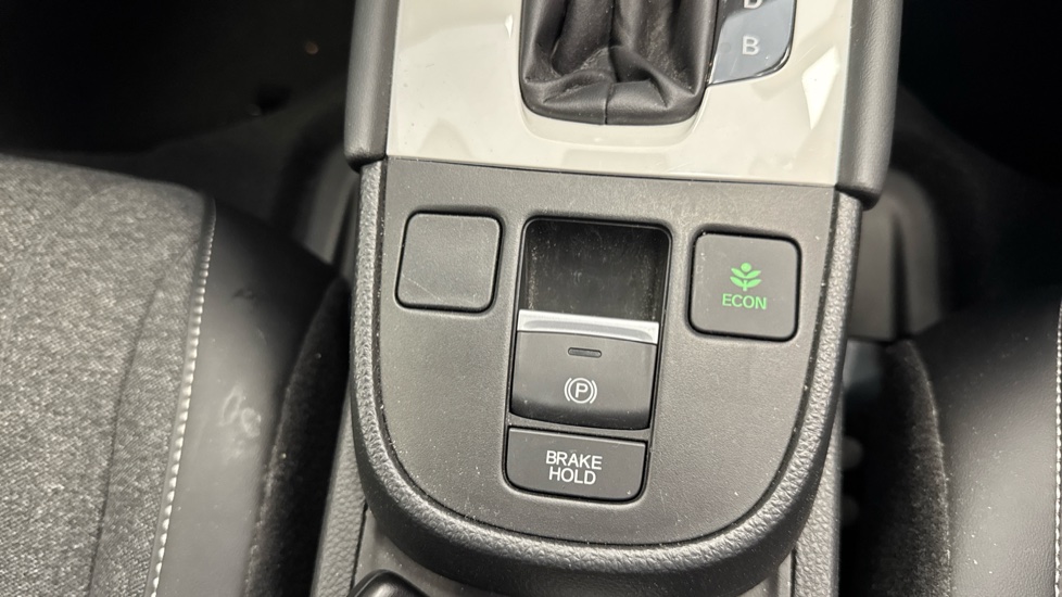 Honda Jazz 1.5 i-MMD Hybrid Advance 5dr eCVT Hybrid Hatchback - Image 15