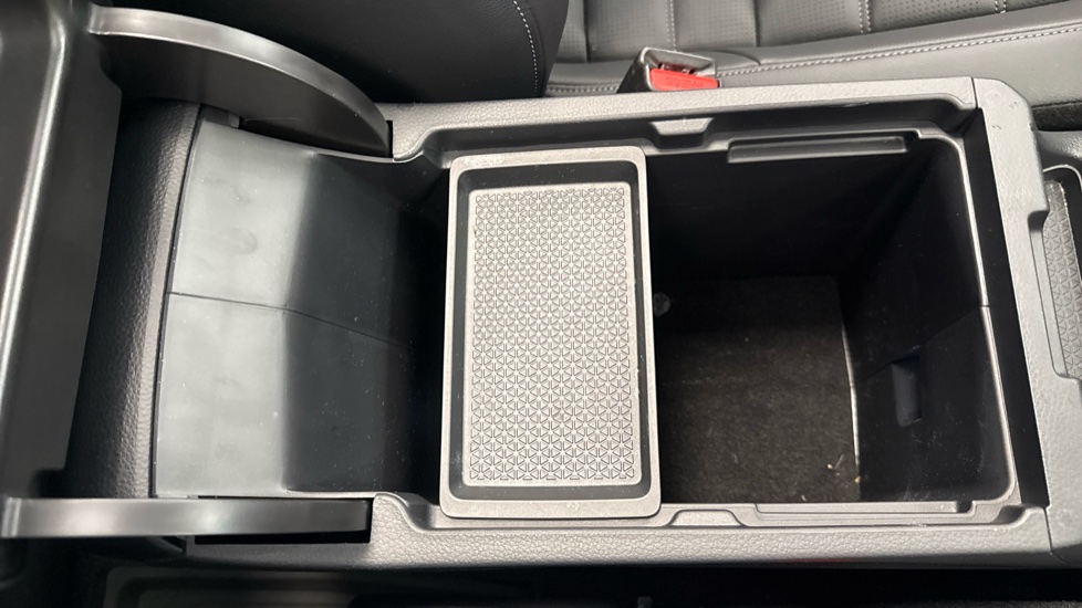 Honda CR-V 2.0 eHEV Elegance 5dr eCVT Hybrid Estate - Image 16