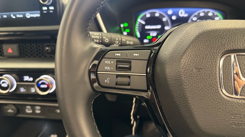 Honda CR-V 2.0 eHEV Elegance 5dr eCVT Hybrid Estate - Image 30