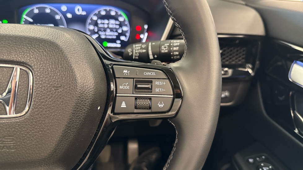 Honda CR-V 2.0 eHEV Elegance 5dr eCVT Hybrid Estate - Image 31