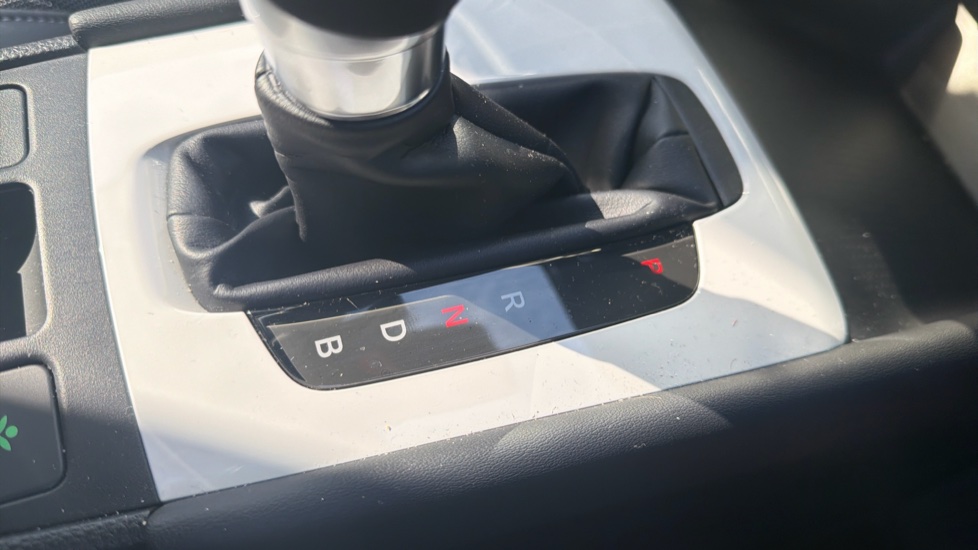 Honda Jazz 1.5 i-MMD Hybrid Crosstar Advance 5dr eCVT Hybrid Hatchback - Image 21