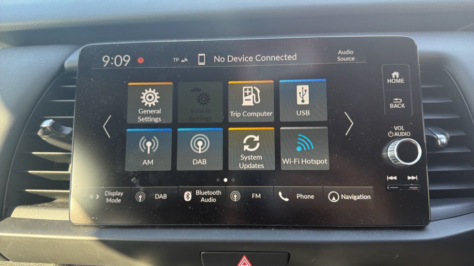 Honda Jazz 1.5 i-MMD Hybrid Crosstar Advance 5dr eCVT Hybrid Hatchback - Image 27