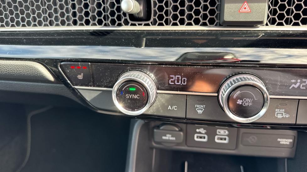 Honda Civic 2.0 eHEV Advance 5dr CVT Hybrid Hatchback - Image 19