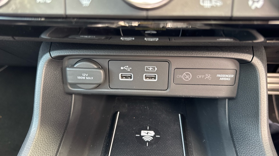 Honda Civic 2.0 eHEV Advance 5dr CVT Hybrid Hatchback - Image 20