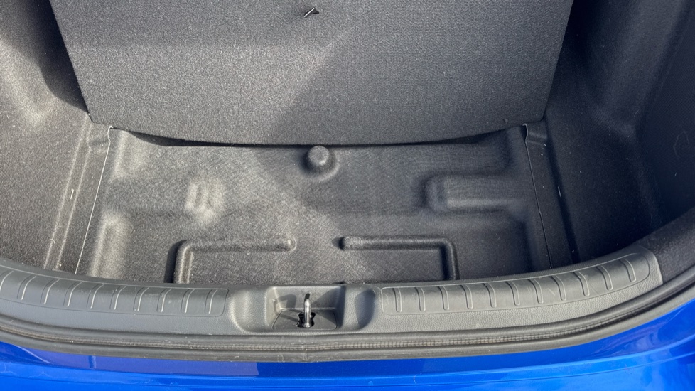 Honda Civic 2.0 eHEV Advance 5dr CVT Hybrid Hatchback - Image 41