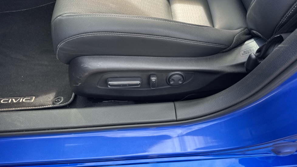 Honda Civic 2.0 eHEV Advance 5dr CVT Hybrid Hatchback - Image 42