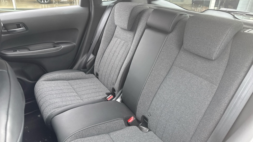 Honda Jazz 1.5 i-MMD Hybrid Advance 5dr eCVT Hybrid Hatchback - Image 8