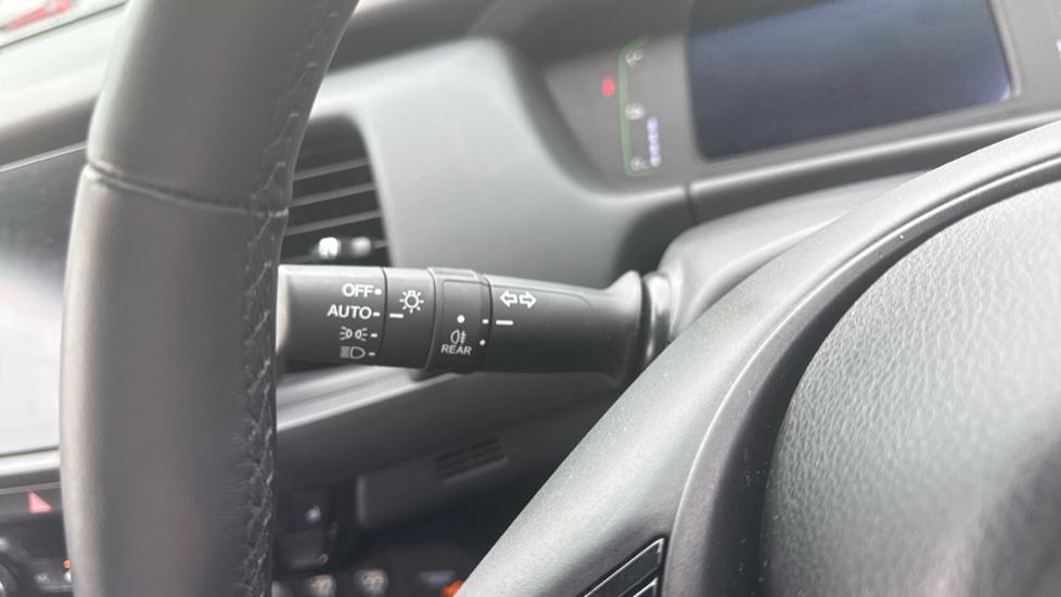 Honda Jazz 1.5 i-MMD Hybrid Advance 5dr eCVT Hybrid Hatchback - Image 16