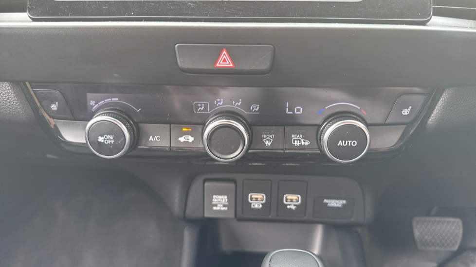 Honda Jazz 1.5 i-MMD Hybrid Advance 5dr eCVT Hybrid Hatchback - Image 21
