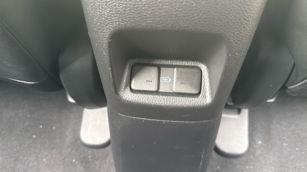 Honda Jazz 1.5 i-MMD Hybrid Advance 5dr eCVT Hybrid Hatchback - Image 30
