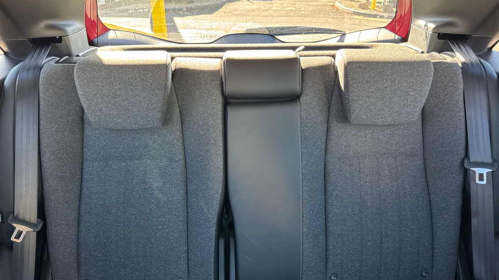 Honda Jazz 1.5 i-MMD Hybrid Advance 5dr eCVT Hybrid Hatchback - Image 8