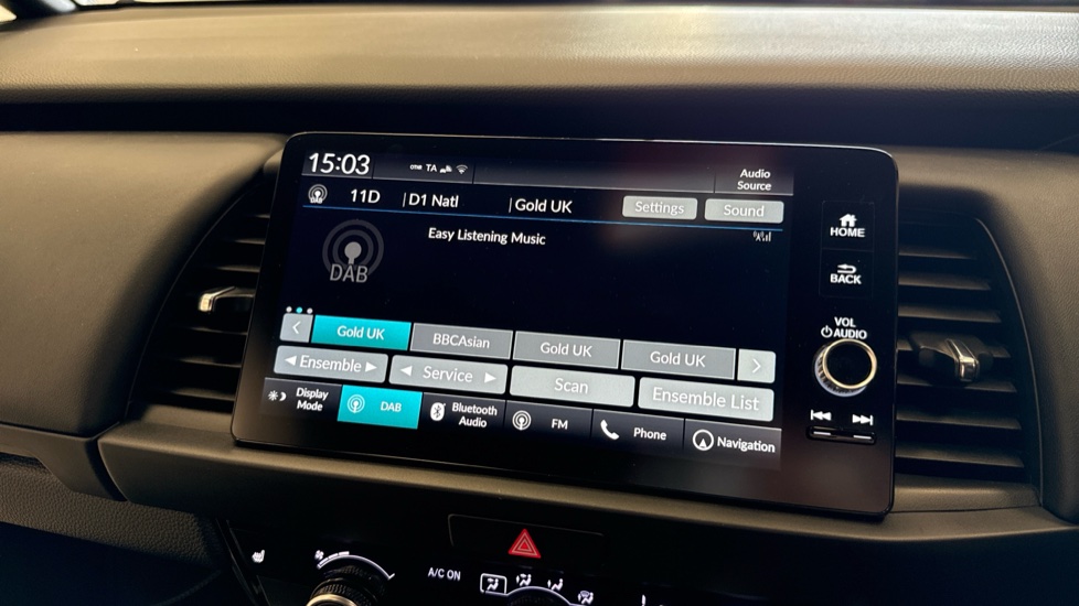Honda Jazz 1.5 i-MMD Hybrid Advance 5dr eCVT Hybrid Hatchback - Image 24