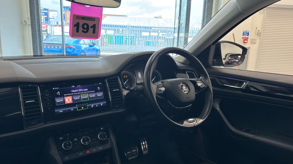 Skoda Kodiaq 2.0 TSI 190 Laurin + Klement 4X4 5dr DSG [7 Seat] Petrol Estate - Image 9