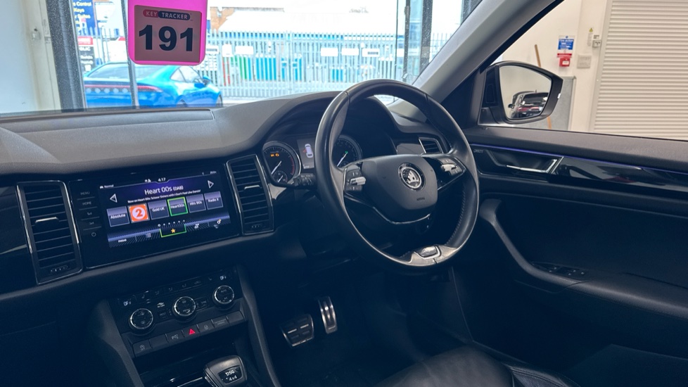 Skoda Kodiaq 2.0 TSI 190 Laurin + Klement 4X4 5dr DSG [7 Seat] Petrol Estate - Image 11