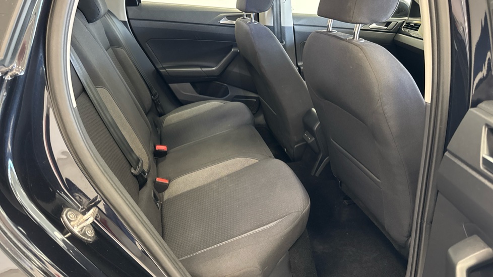 Volkswagen Taigo 1.0 TSI Life 5dr Petrol Hatchback - Image 16
