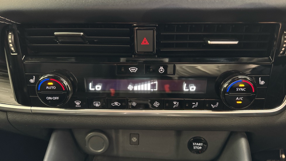 Nissan Qashqai 1.5 E-Power Tekna 5dr Auto Hybrid Hatchback - Image 25