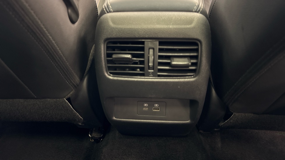 Nissan Qashqai 1.5 E-Power Tekna 5dr Auto Hybrid Hatchback - Image 29
