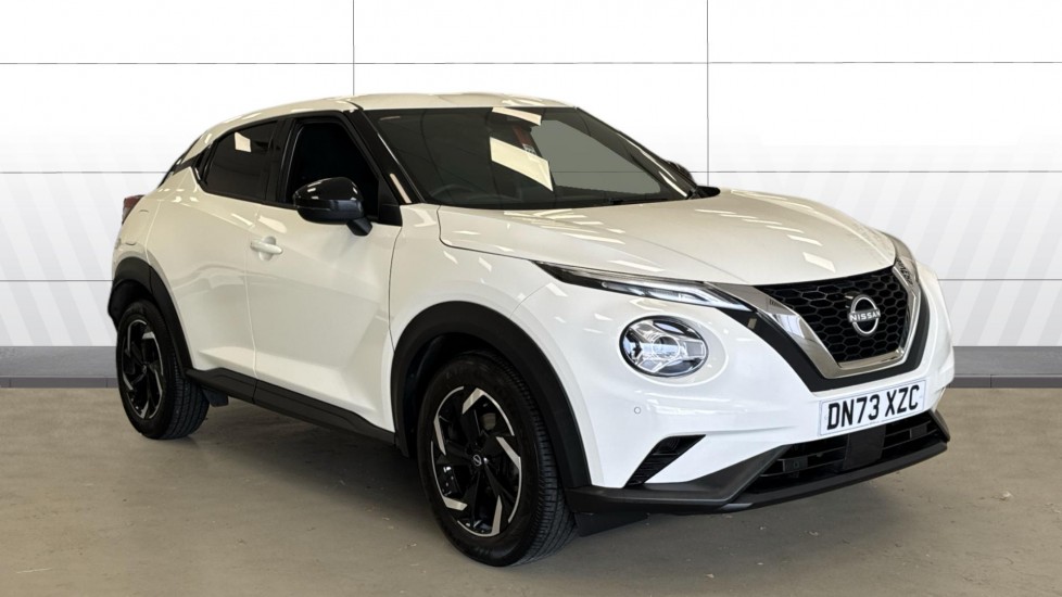 Nissan Juke 1.0 DiG-T 114 N-Connecta 5dr Petrol Hatchback - Image 1