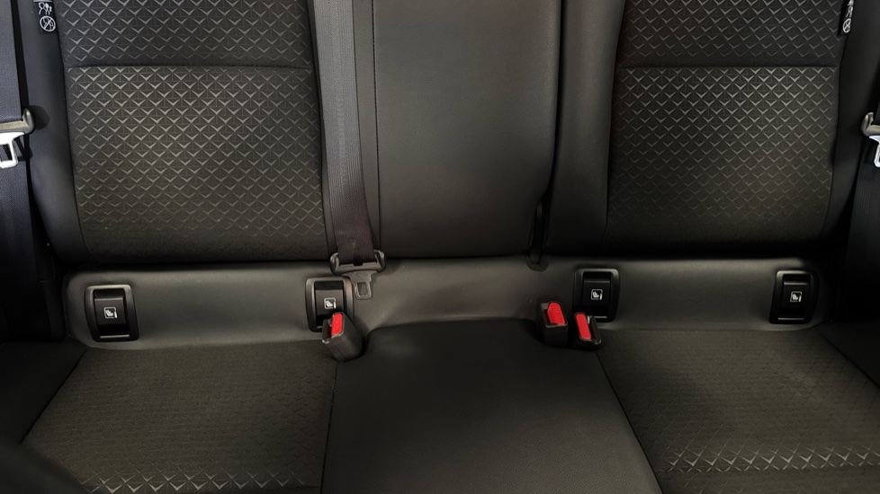 Nissan Juke 1.0 DiG-T 114 N-Connecta 5dr Petrol Hatchback - Image 17