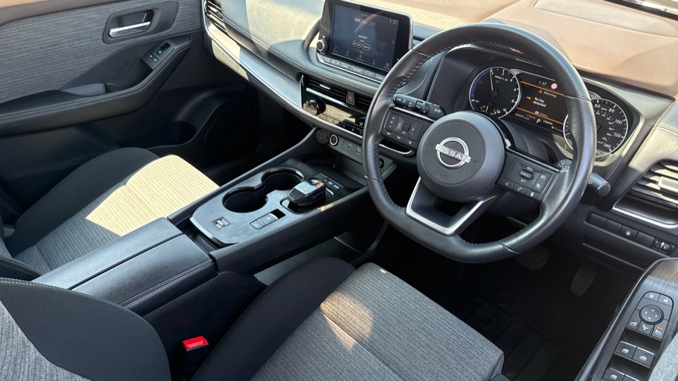 Nissan X-Trail 1.5 E-Power 204 Acenta Premium 5dr Xtronic Hybrid Station Wagon - Image 11