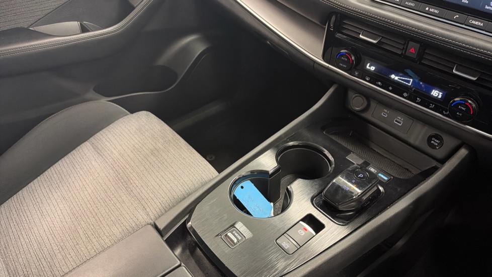Nissan X-Trail 1.5 E-Power 204 Acenta Premium 5dr Xtronic Hybrid Station Wagon - Image 13